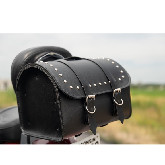 Willie & Max Black Magic Sissy Bar Bag Motorcycle Riding Biker Saddlebag - Picture 3 of 12